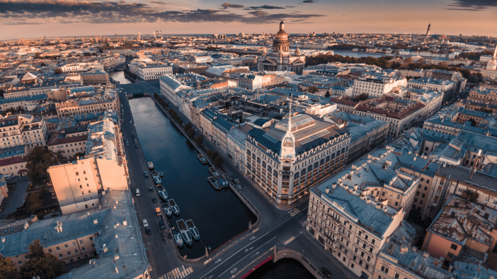 недвижимость в Санкт-Петербурге